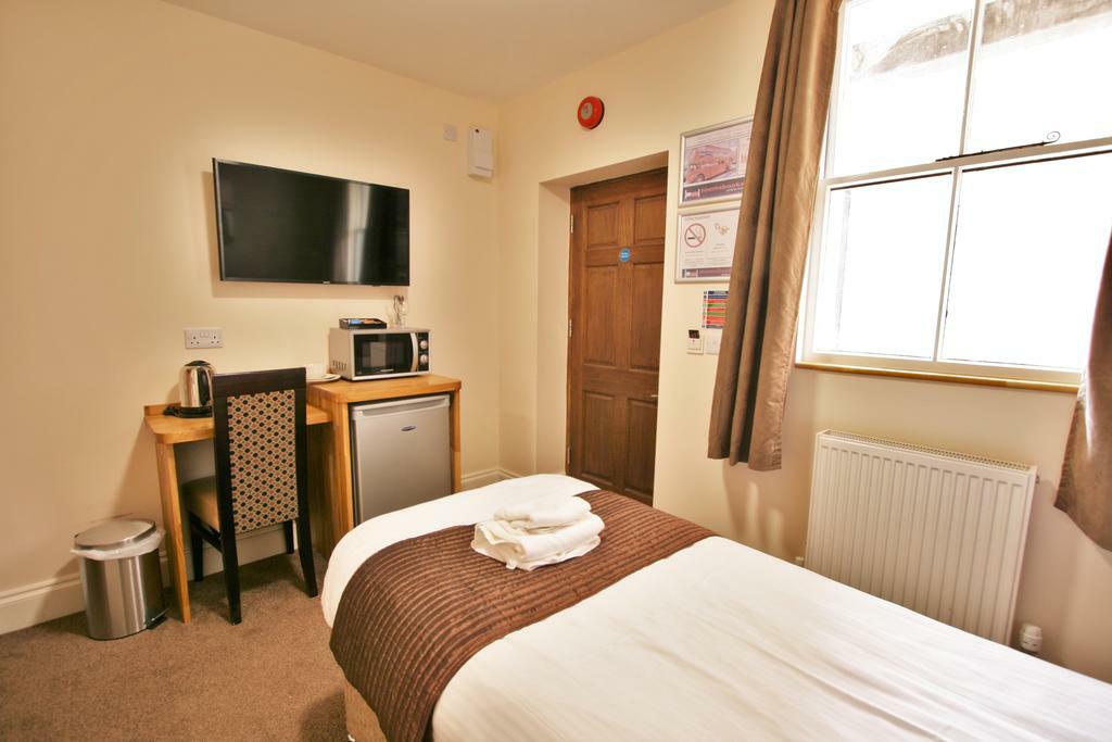 New County Hotel & Serviced Apartments By Roomsbooked Gloucester Habitación foto